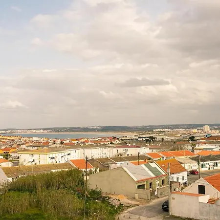 Swordfish Sea View * بينيش