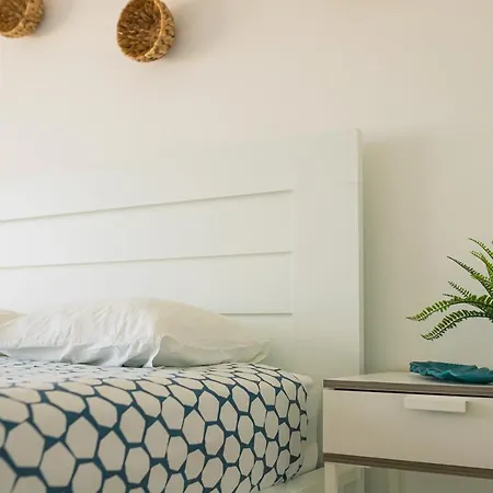 Swordfish Sea View * بينيش